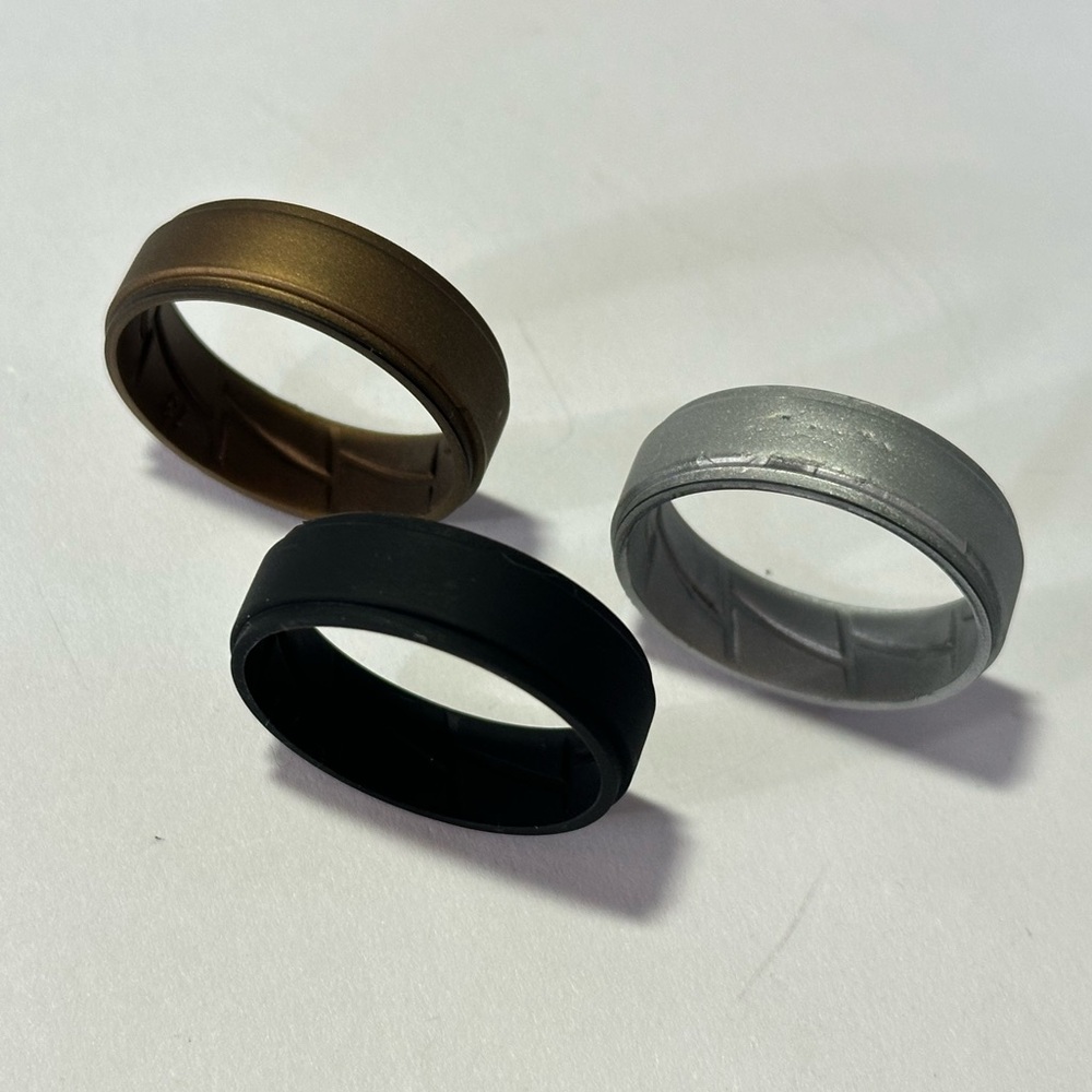 3 Silicone Rings Black, Silver & Bronze/Gold Size 13 Activewear Wedding Band